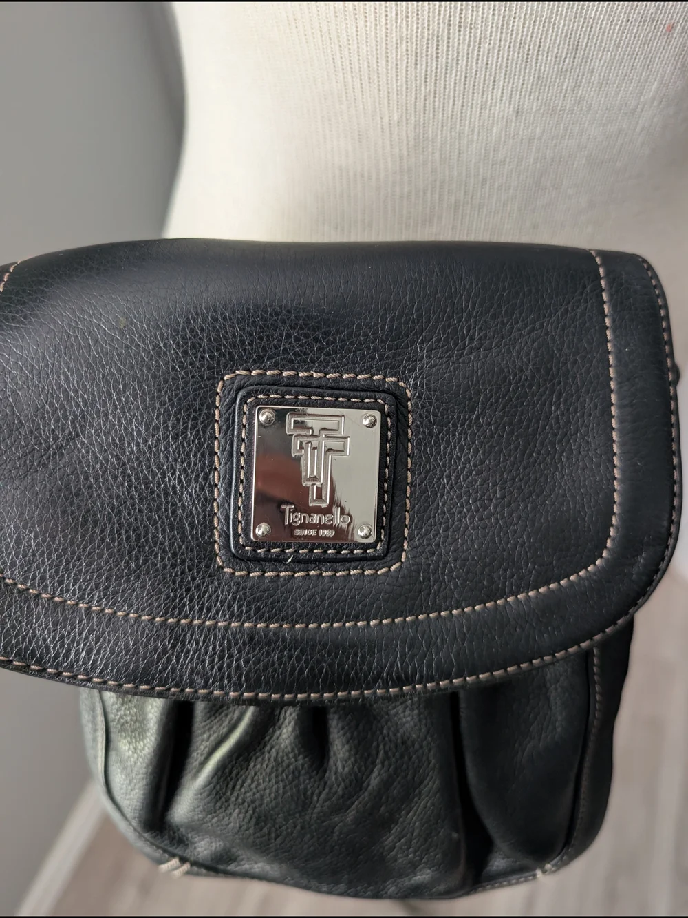 Tignanello Black Leather Crossbody Messenger Bag